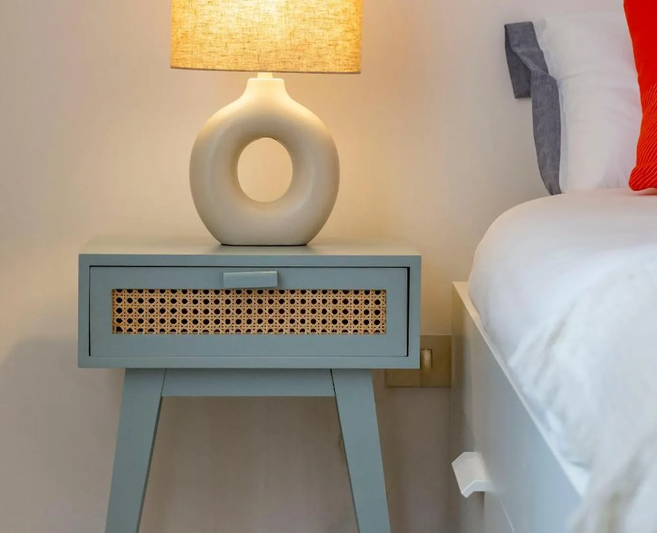 Domus Ana- Modern Elegance, Steps Away From The Colosseum And The Historic Center Italy